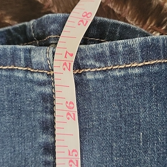 Seven7 Embellished/Distressed Denim Jeans, 5 Pocket, Skinny Ankle Size 8 - Picture 12 of 13